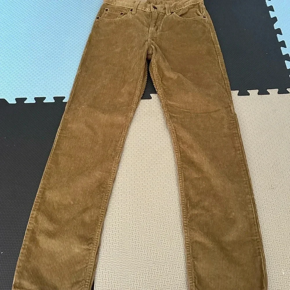 Levis Mens Corduroy Pants 27x30 Irregular Brown Cotton New With Tags MSRP $69.50